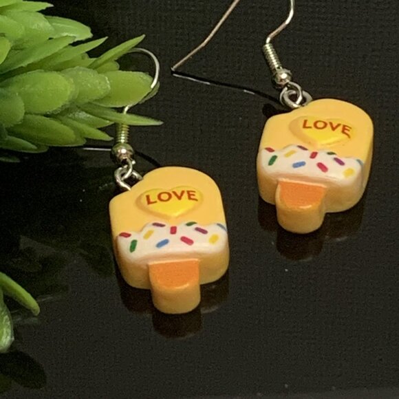 Popsicle Earring, Love Earring, Valentine's Day, Gift Idea, Funny Food Earring - Picture 6 of 7